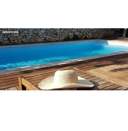Velodrome F4 Dans 5 Lits Parking Et Piscine Partagee Apartamento *