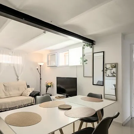 Apartamento Velodrome F4 Dans 5 Lits Parking Et Piscine Partagee Marsella